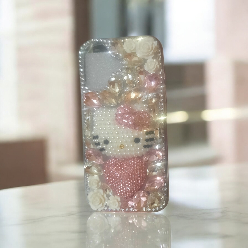 Hello Kitty Pearl/Pink/Clear Gem IPhone 17 Cell Phone Case